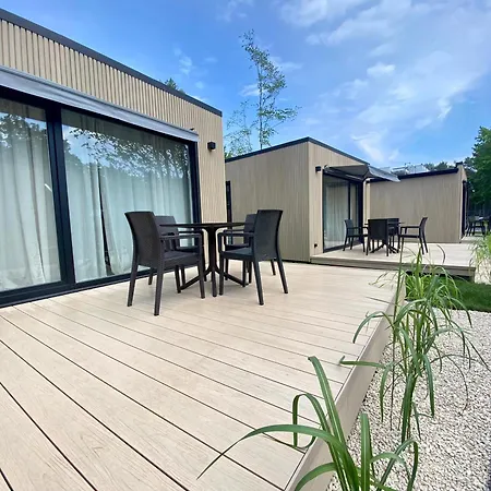 Resort Hel Domki Letniskowe *