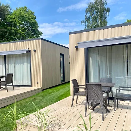 Resort Hel Domki Letniskowe Chata *