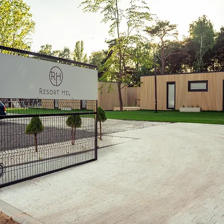 Resort Hel Domki Letniskowe * Hel