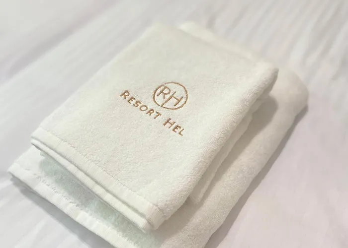 Resort Hel Domki Letniskowe Деревянный коттедж