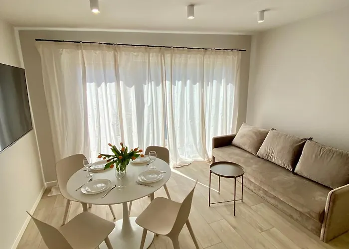 Деревянный коттедж Resort Hel Domki Letniskowe