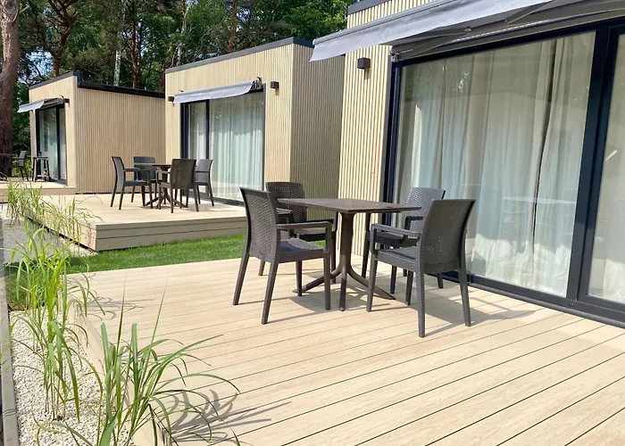 Деревянный коттедж Resort Hel Domki Letniskowe Хель