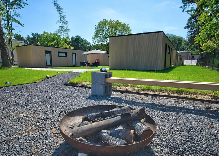 Resort Hel Domki Letniskowe Деревянный коттедж *